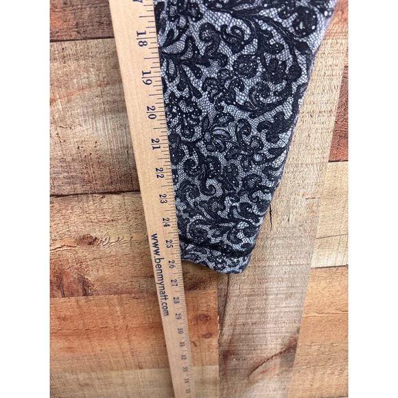 Lululemon Womens High-Waisted Patterned Leggings Size 6 Black & White - Picture 3 of 7